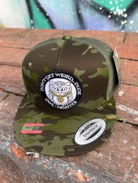 ラスト1枚で終了 DGWD / OWL NIGHTER スナップバックメッシュキャップ WOODLAND CAMO