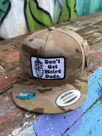 ラスト2枚で終了 DGWD / GUN TALK スナップバックメッシュキャップ DESERT CAMO