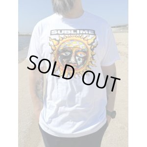 画像1: 送料無料 カリフォルニア買付アイテム Mサイズラスト1枚で終了 SUBLIME / 40oz To Freedom Tシャツ