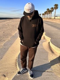 送料無料 FUCKIN' MELLOW CLOTHING / Long Beach Posse プルオーバーパーカー BLACK/BROWN