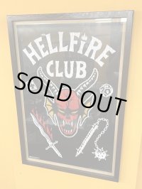 ラスト1枚で終了 STRANGER THINGS season 4 / Hellfire Club ポスター (84cm x 60cm)