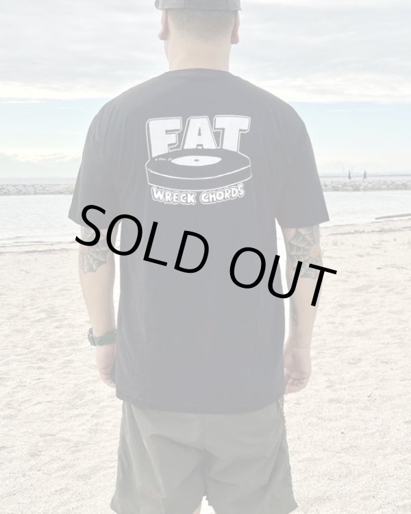 画像1: Mサイズラスト1枚で終了 FAT WRECK CHORDS / Fat Logo Tシャツ (1)