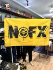 画像1: 送料無料 ラスト1枚で終了 NOFX / LOGO バナーフラッグ (1)