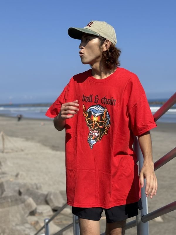 画像1: 送料無料 OPIE ORTIZ x BALL&CHAIN / "ORTIZ" 1998-2024 Reprint Red Devil Tシャツ レッド (1)