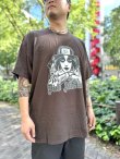 画像2: LONG BEACH DUB ALLSTARS / Tattoo Girl Artwork by Opie Ortiz Tシャツ チョコレート (2)