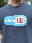 画像4: 送料無料 カリフォルニア買付アイテム M1枚のみの入荷 BLINK182 / Pill Logo Tシャツ (4)