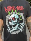 画像4: XLラスト1枚で終了 BLINK-182 / Six Arrow Skull Tシャツ (4)